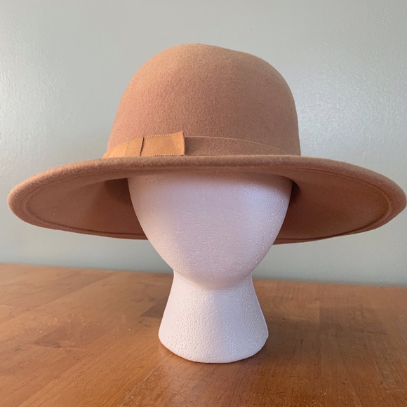 Vintage Doeskin wool hat - Picture 1 of 3